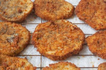 Berinjela à milanesa no forno