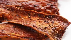 Bacon vegano de beringela