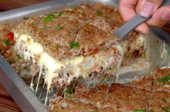 Kibe de forno com mussarela e requeijão